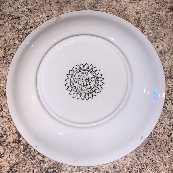 Ceramic Guild Esperanto Japan hand decorated salad plates - Picture 5 of 5